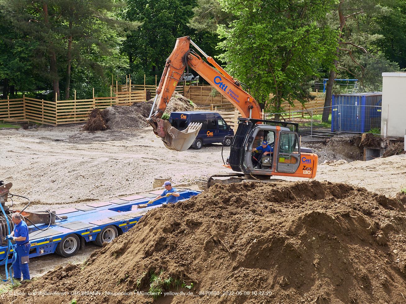 08.06.2022 - Baustelle zur Mütterberatung und Haus für Kinder